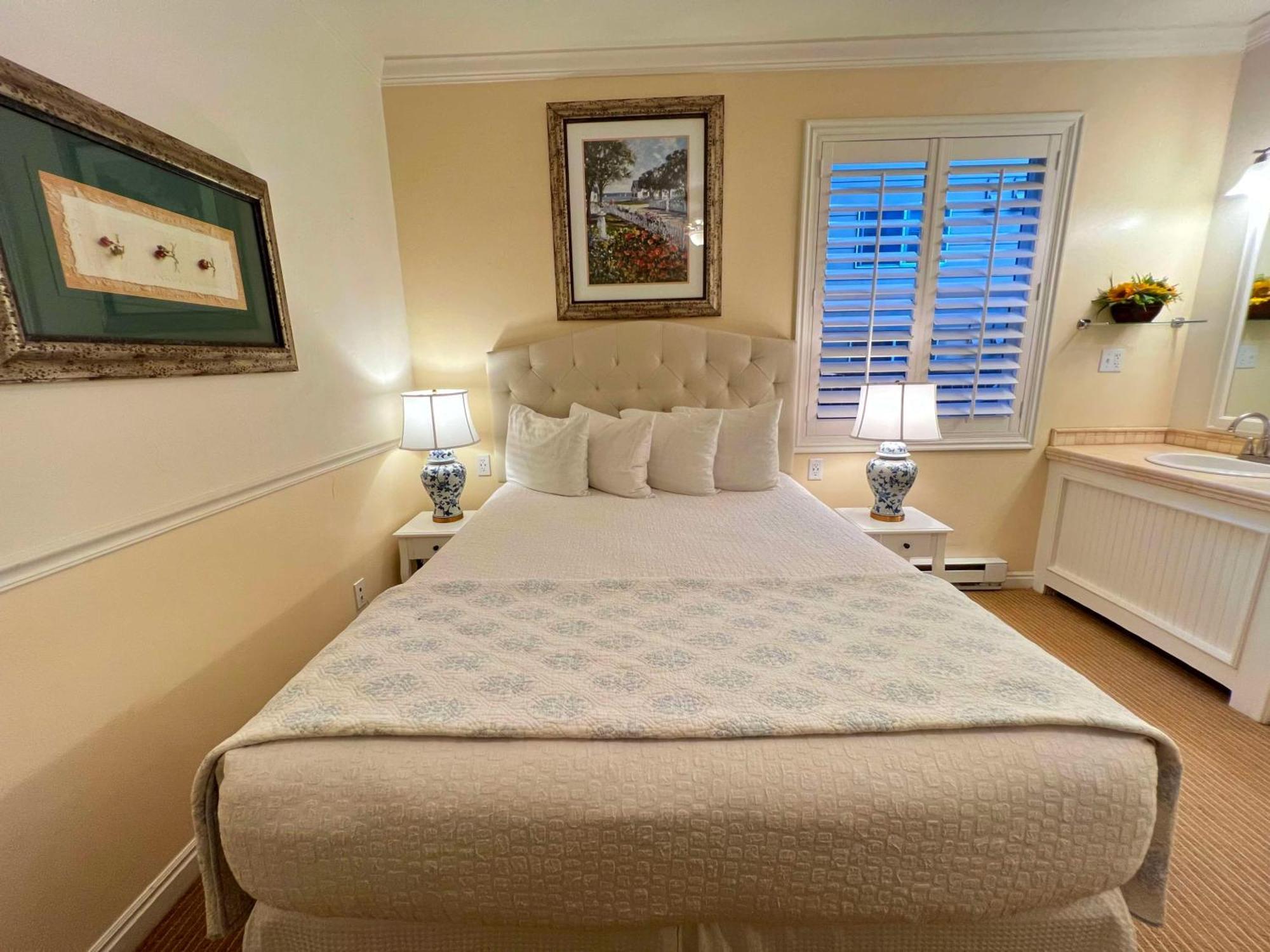 Best Western Grandma'S Feather Bed Mendenhaven Екстериор снимка
