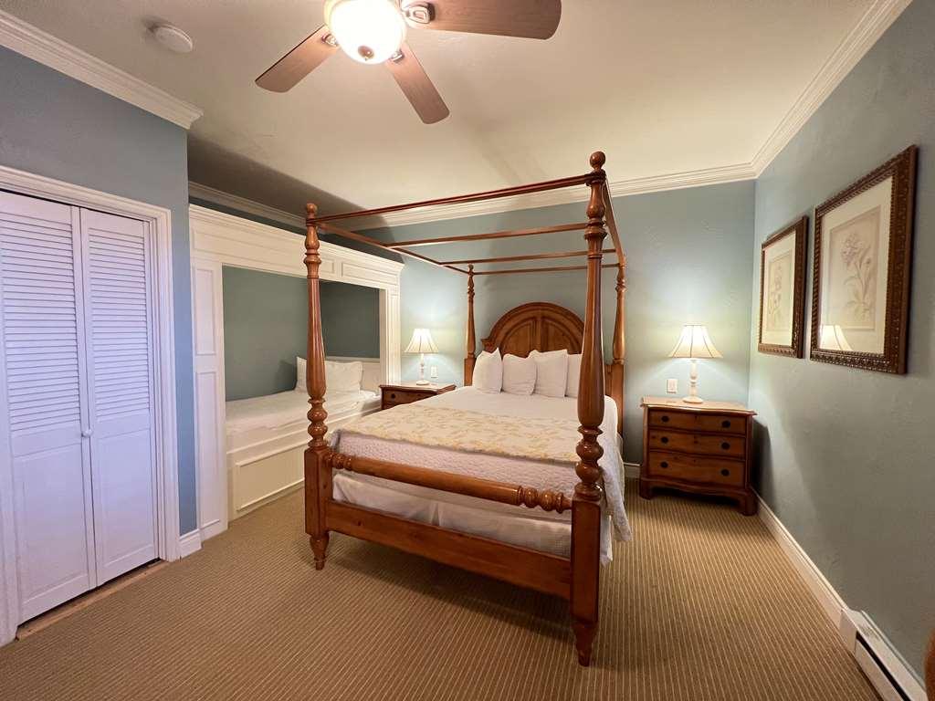 Best Western Grandma'S Feather Bed Mendenhaven Стая снимка